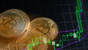 bitcoin-münzen-vor-einer-chart