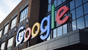 google schriftzugf auf dem gebäude