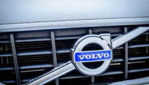 Frontaufnahme Volovo Frontgrill silber