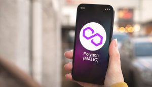 Polygon Logo auf einem Smartphone